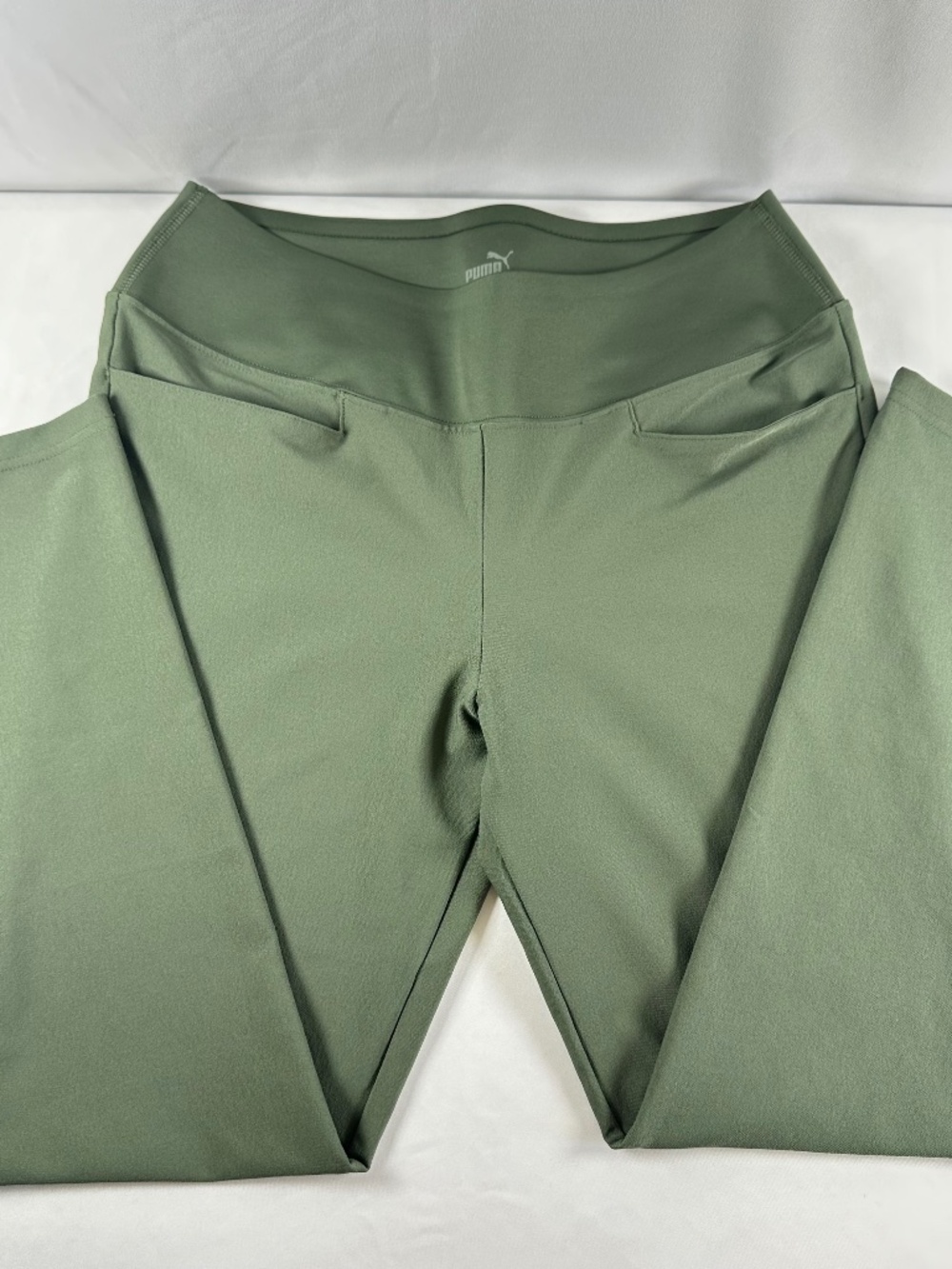 Puma Thyme Green Stretch Pants - Size large - Pull On - Forever Better - NWOT